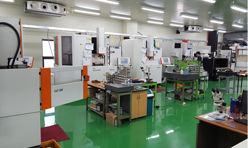 Mold Technology 작업현장 이미지1